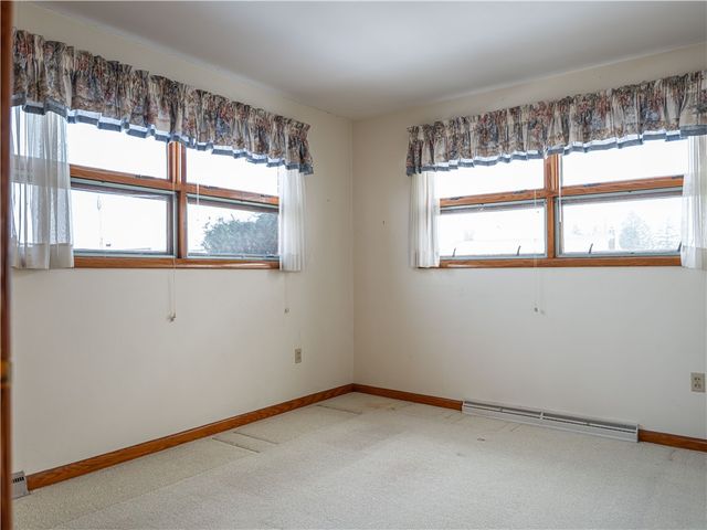 1012 Blaine Rd, Monaca, PA 15061