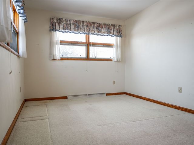 1012 Blaine Rd, Monaca, PA 15061