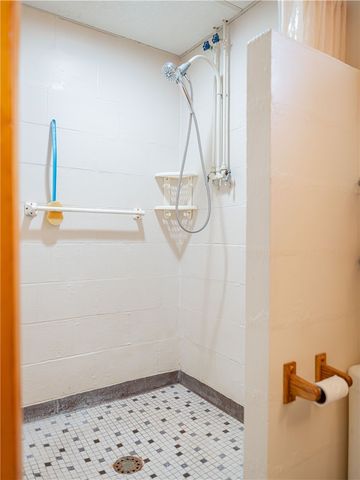 1012 Blaine Rd, Monaca, PA 15061