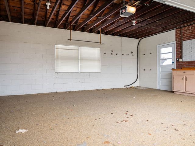 1012 Blaine Rd, Monaca, PA 15061