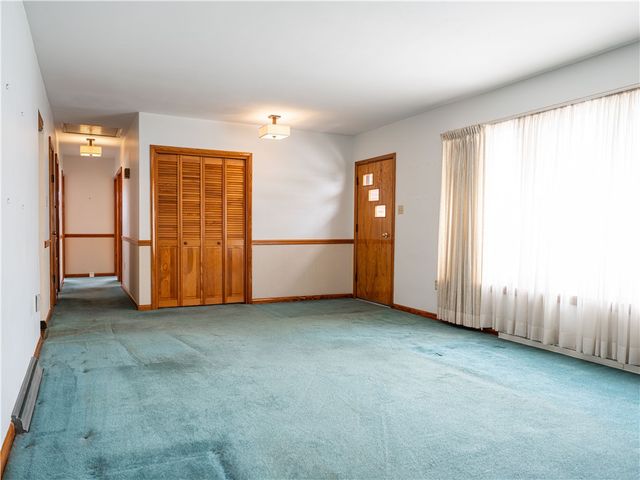 1012 Blaine Rd, Monaca, PA 15061