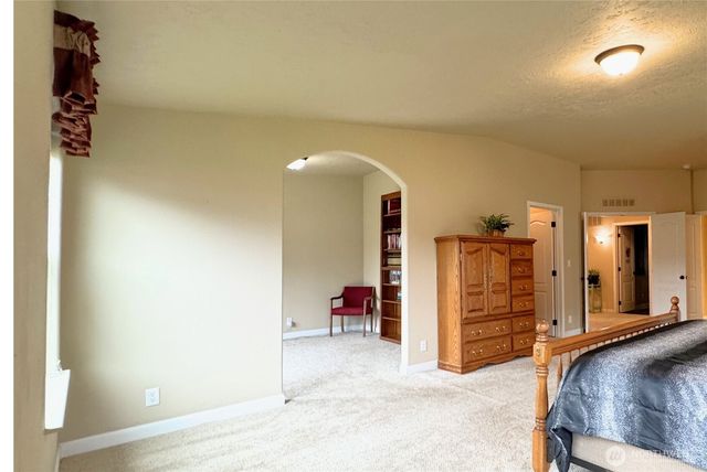 54 W Elma Hicklin Road, Mccleary, WA 98557