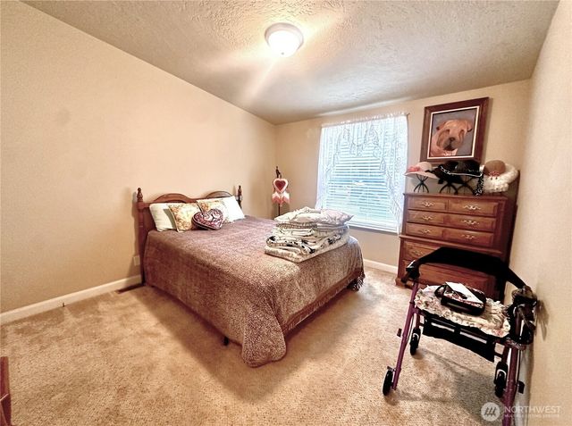 54 W Elma Hicklin Road, Mccleary, WA 98557