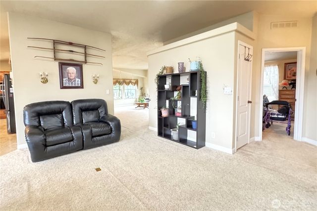 54 W Elma Hicklin Road, Mccleary, WA 98557