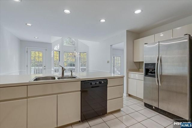 126 Worcester Drive, Wayne, NJ 07470