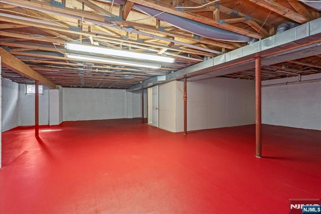 126 Worcester Drive, Wayne, NJ 07470