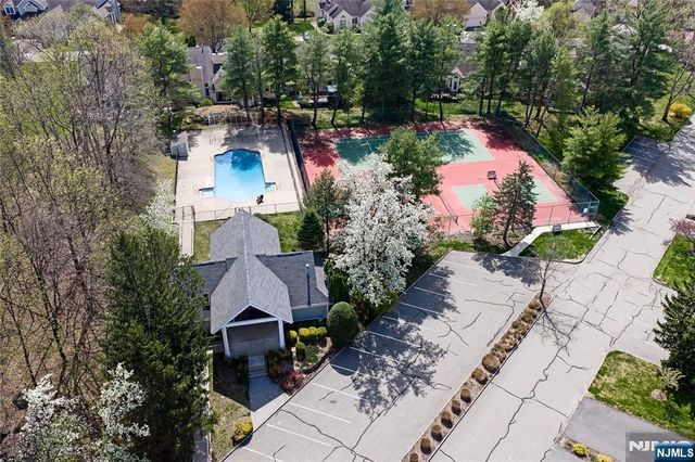 126 Worcester Drive, Wayne, NJ 07470