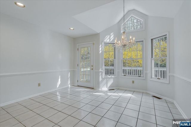 126 Worcester Drive, Wayne, NJ 07470