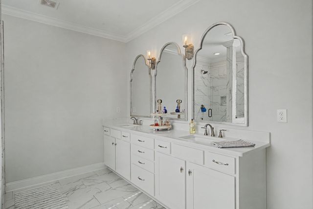 41 Knotting Hill Dr, Fayetteville, TN 37334