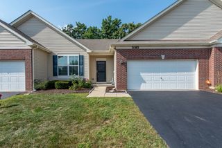 7085 Hidden Green Circle, Fox Lake, IL 60020