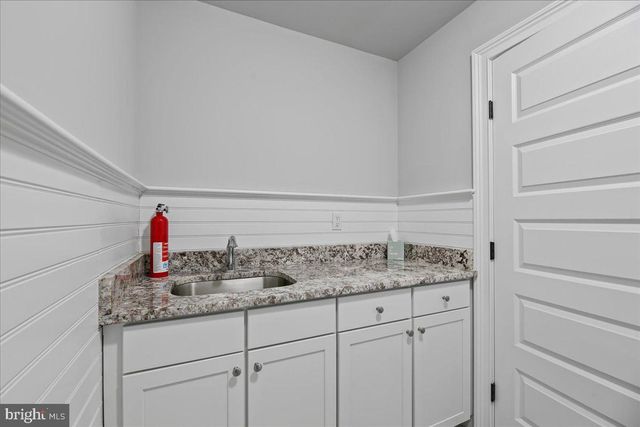 177 TERHUNE RD, Princeton, NJ 08540