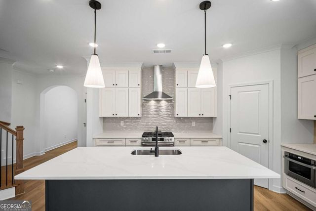 201 Retreat Lane, Canton, GA 30114