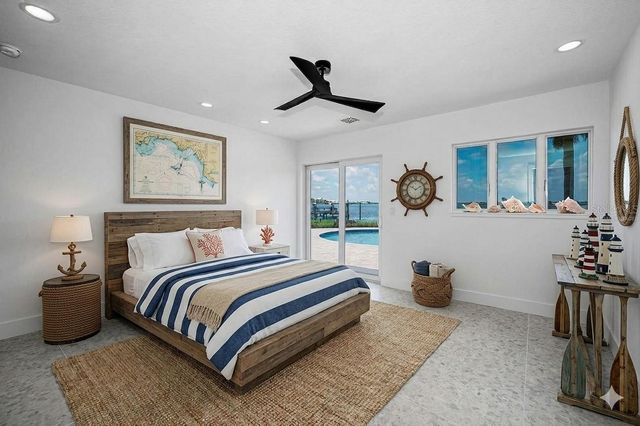 1014 BOCA CIEGA ISLE DRIVE, St Pete Beach, FL 33706