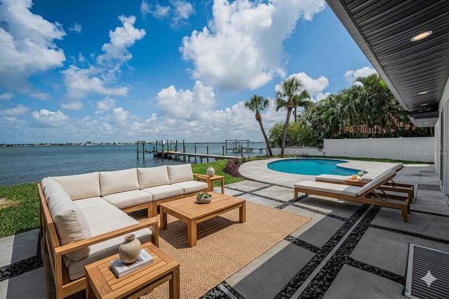 1014 BOCA CIEGA ISLE DRIVE, St Pete Beach, FL 33706