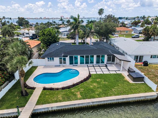 1014 BOCA CIEGA ISLE DRIVE, St Pete Beach, FL 33706