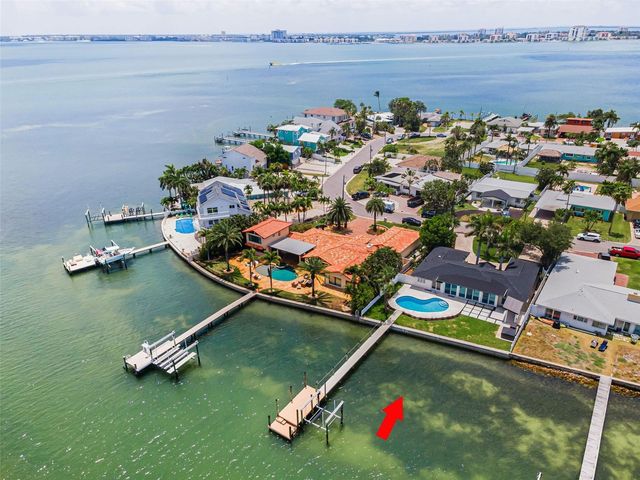 1014 BOCA CIEGA ISLE DRIVE, St Pete Beach, FL 33706