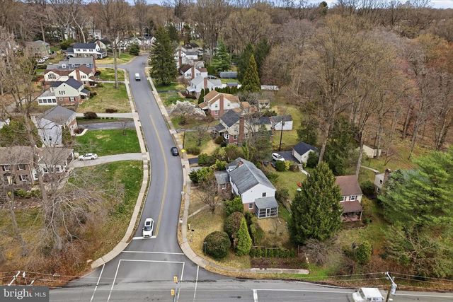 359 SPRING VALLEY RD, Springfield, PA 19064