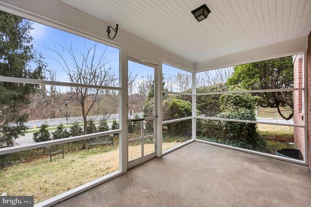 359 SPRING VALLEY RD, Springfield, PA 19064
