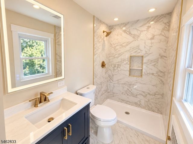 164 E High St, Somerville Boro, NJ 08876