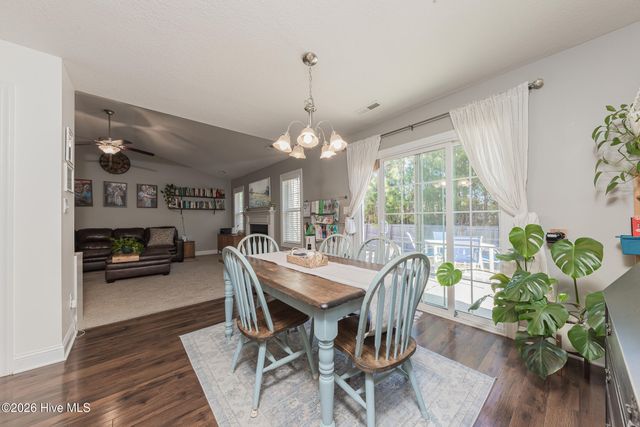 106 S S. Sea Street, Jacksonville, NC 28546