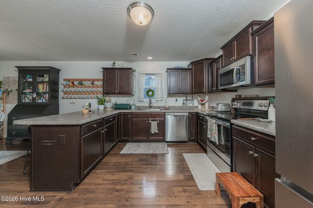 106 S S. Sea Street, Jacksonville, NC 28546