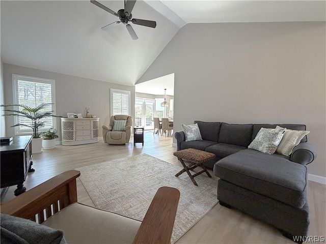 1366 Evergreen Drive, Hamburg, NY 14085