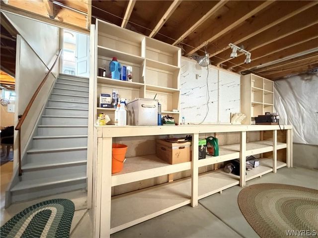 1366 Evergreen Drive, Hamburg, NY 14085