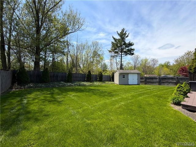 1366 Evergreen Drive, Hamburg, NY 14085