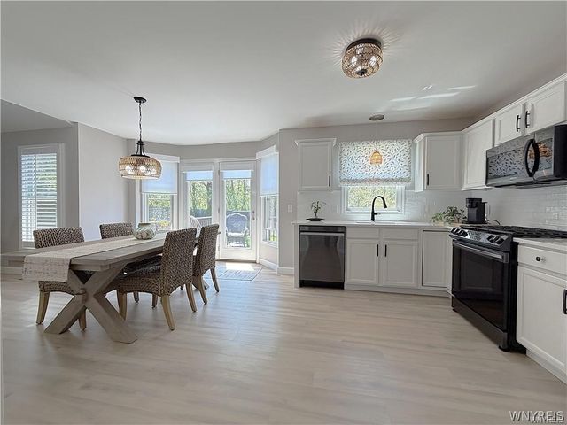 1366 Evergreen Drive, Hamburg, NY 14085