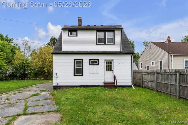 45 E Rutgers Avenue, Pontiac, MI 48340