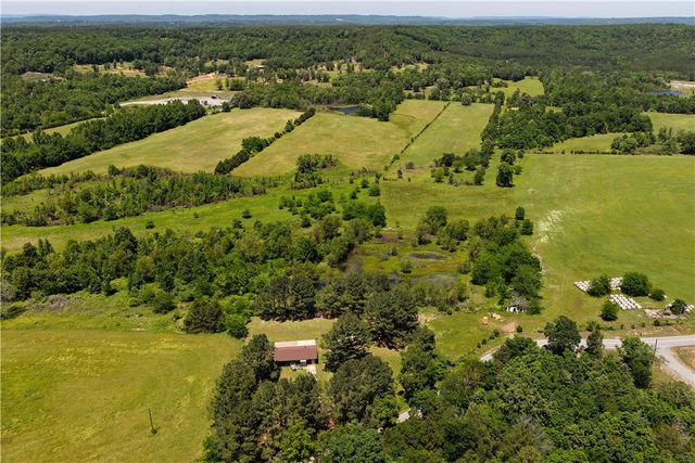 193 Mahan Drive, Center Ridge, AR 72027