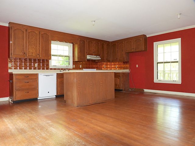 2335 Factory Rd, Murfreesboro, TN 37130