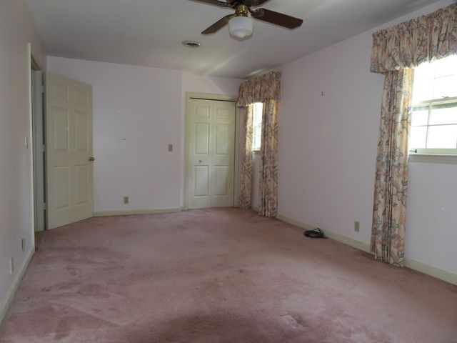 2335 Factory Rd, Murfreesboro, TN 37130