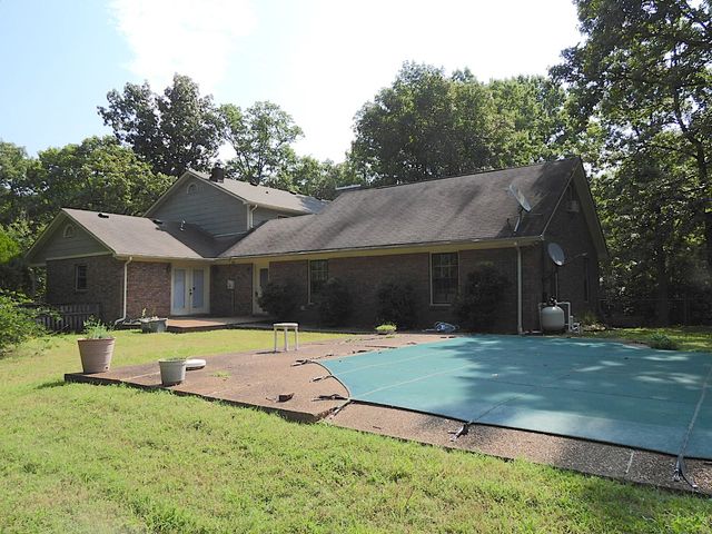 2335 Factory Rd, Murfreesboro, TN 37130