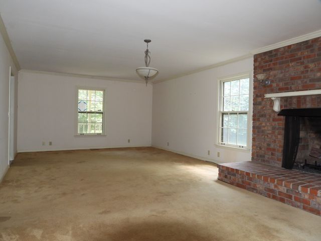 2335 Factory Rd, Murfreesboro, TN 37130