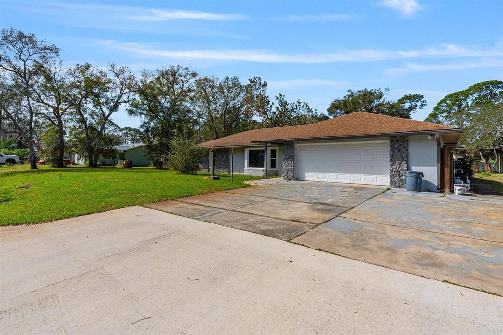 Image 27 of property listing at 2910 HARDY AVENUE, New Smyrna Beach, FL 32168