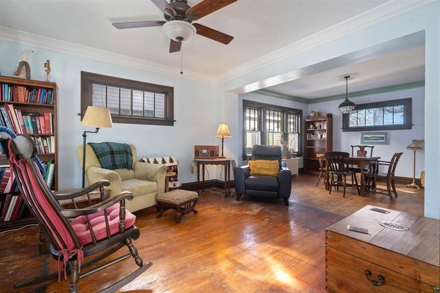 3718 W 4th Street, Duluth, MN 55807