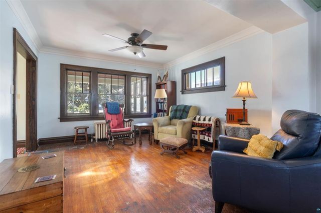 3718 W 4th Street, Duluth, MN 55807