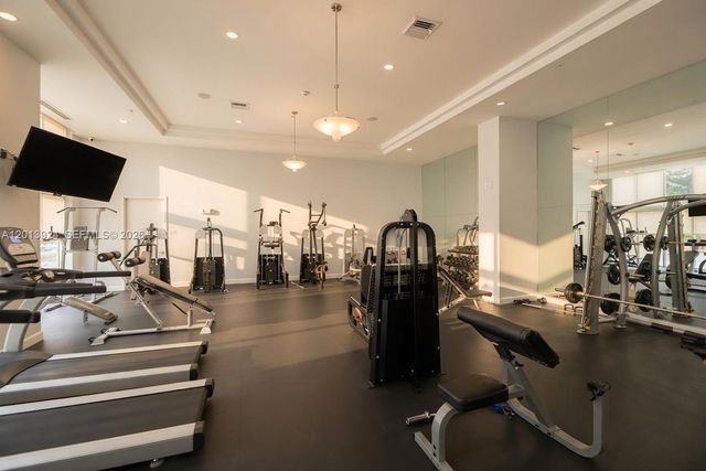 2775 NE 187th St 609, Aventura, FL 33180