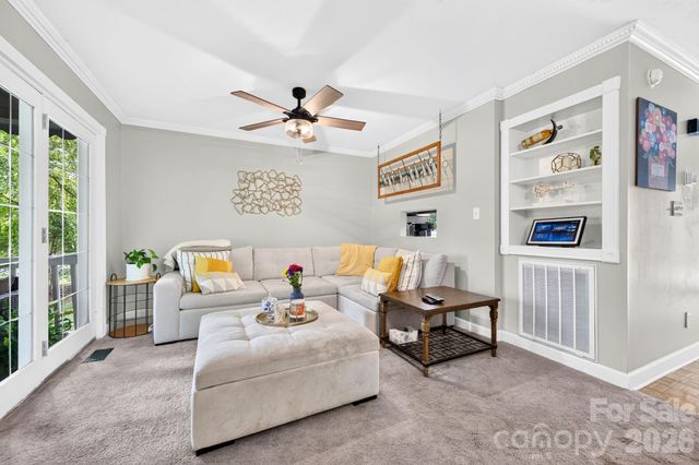 54 Hollybrook Drive, Asheville, NC 28803