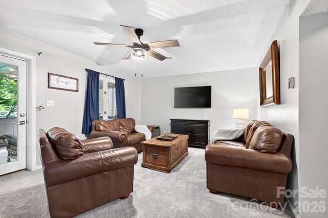 54 Hollybrook Drive, Asheville, NC 28803
