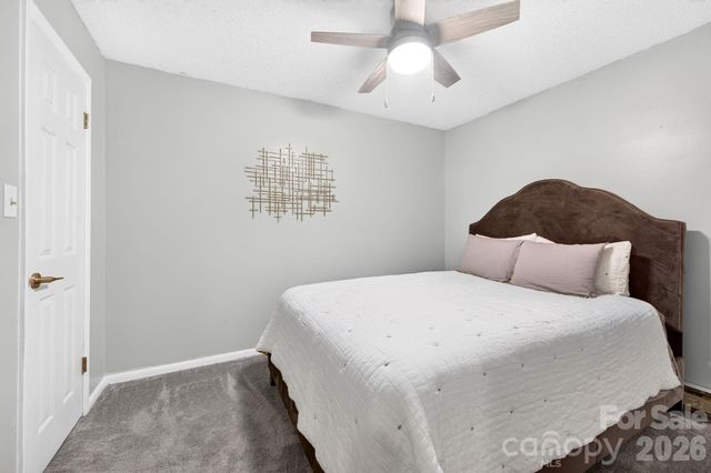 54 Hollybrook Drive, Asheville, NC 28803
