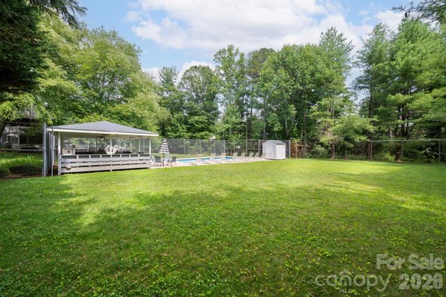 54 Hollybrook Drive, Asheville, NC 28803