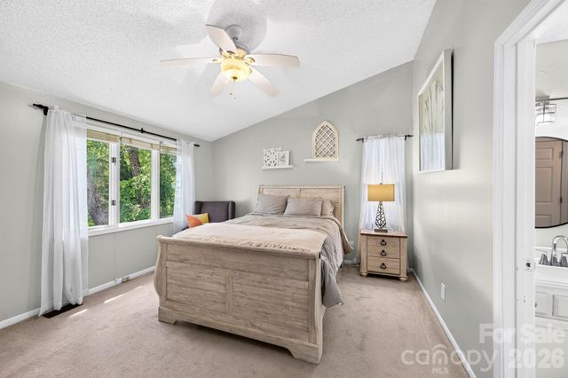 54 Hollybrook Drive, Asheville, NC 28803