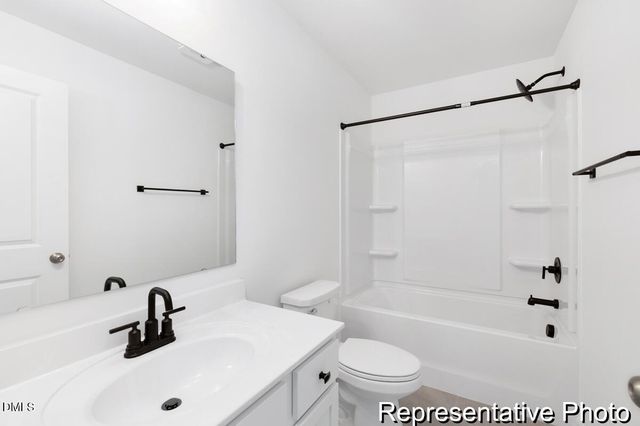 305 Chuck Wagon Way 146, Benson, NC 27504