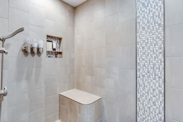 3995 N Solano St, Wichita, KS 67205