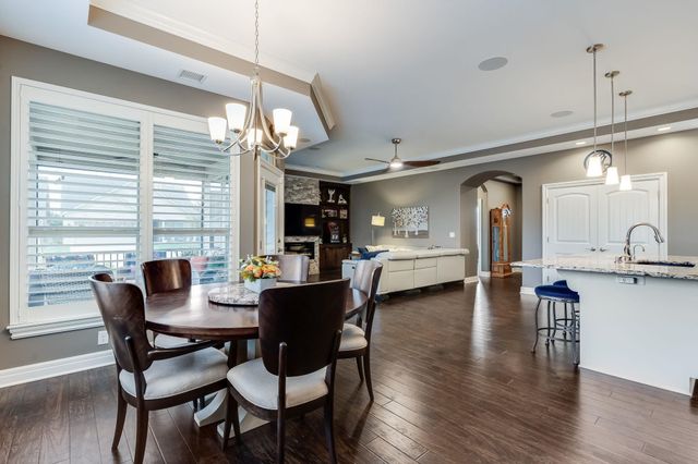 3995 N Solano St, Wichita, KS 67205