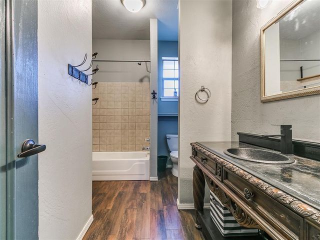 1401 SW 136th Street, Oklahoma City, OK 73170