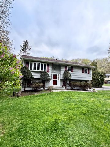 1 Bristol Court, New City, NY 10956