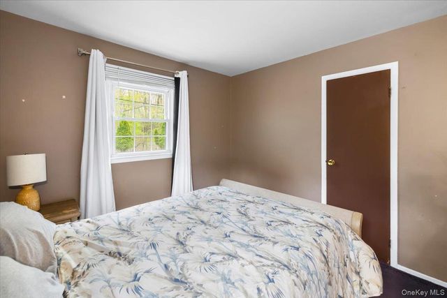 1 Bristol Court, New City, NY 10956